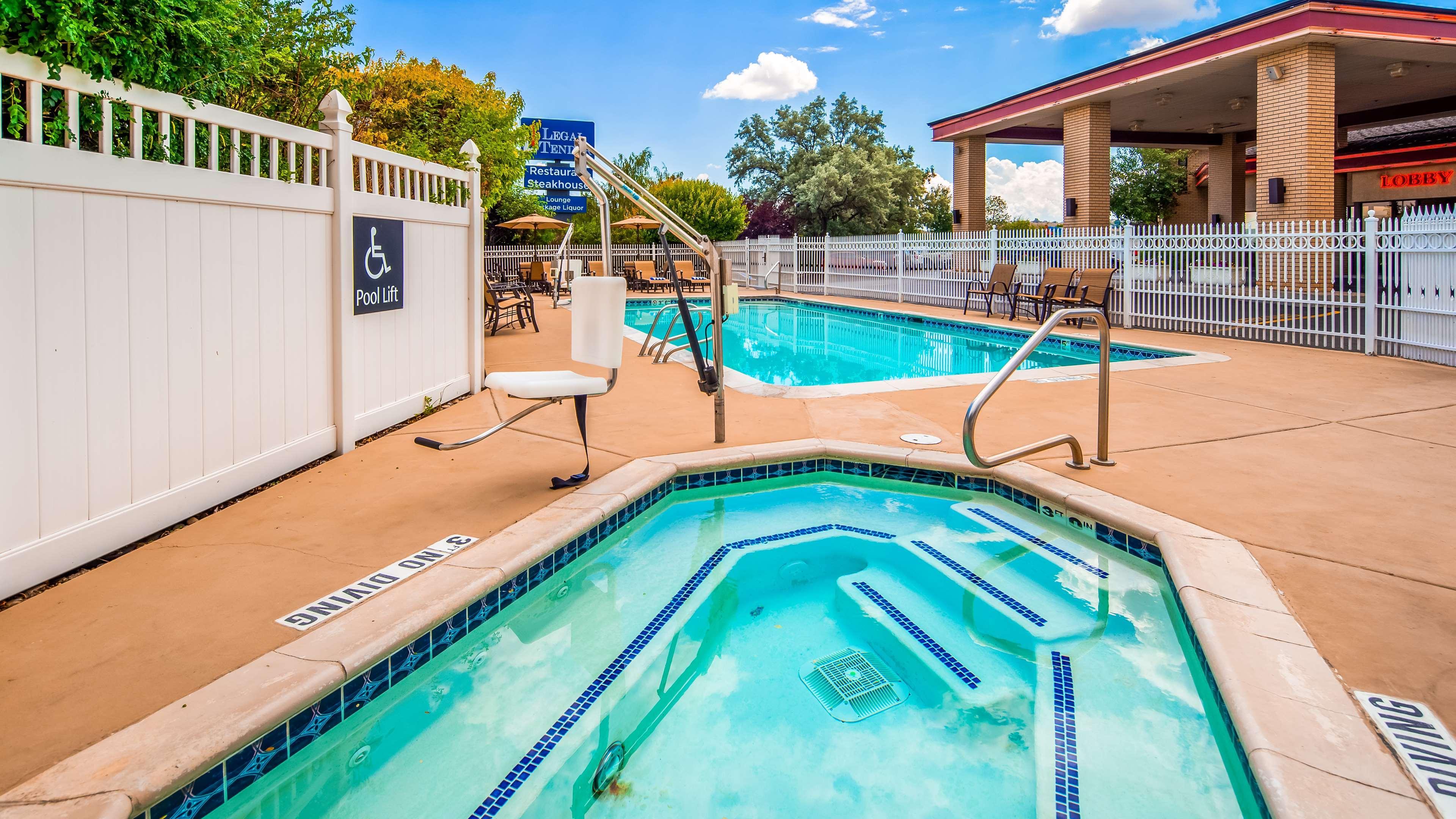 Best Western Dunmar Inn Эванстон Экстерьер фото